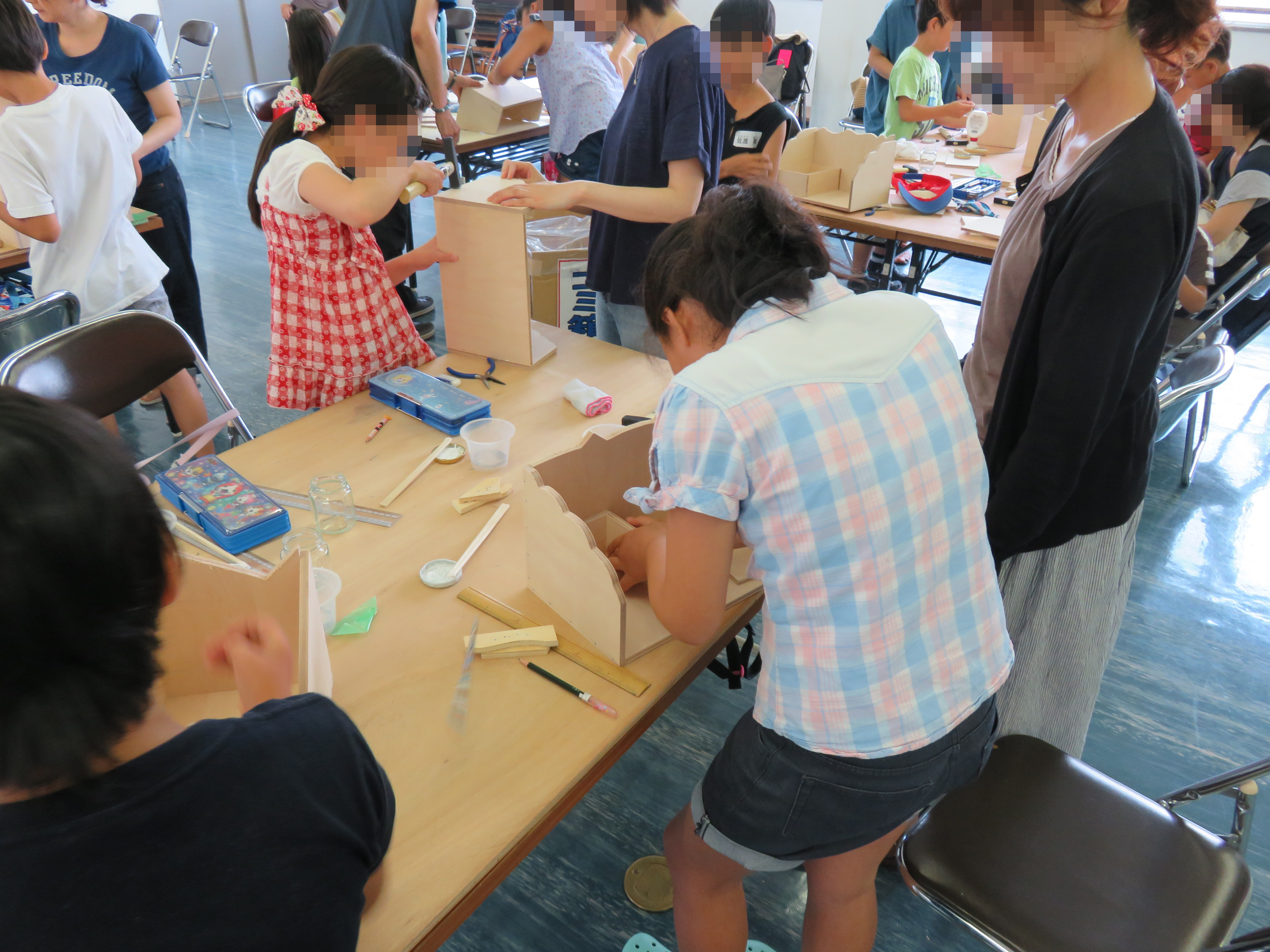 夏休み小学生工作 木工 教室 開催されました 16 0801 尼崎市立地域総合センター塚口